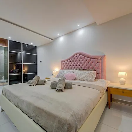 Unique - Spacious 3br Premium Flat Apartmán *