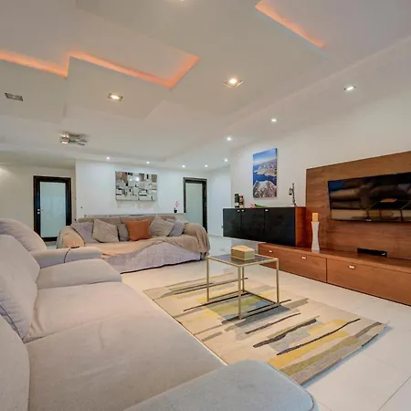 Unique - Spacious 3br Premium Flat Apartmán