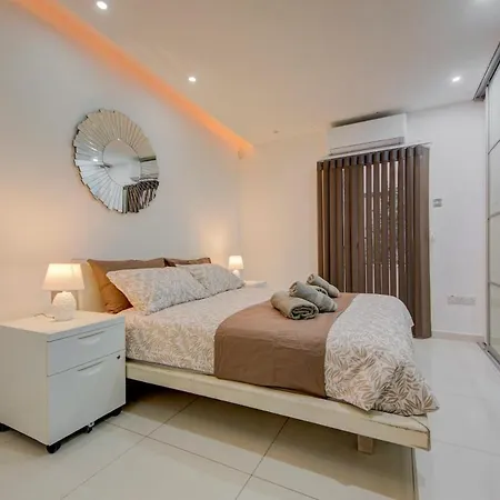 Unique - Spacious 3br Premium Flat Appartement Is-Swieqi
