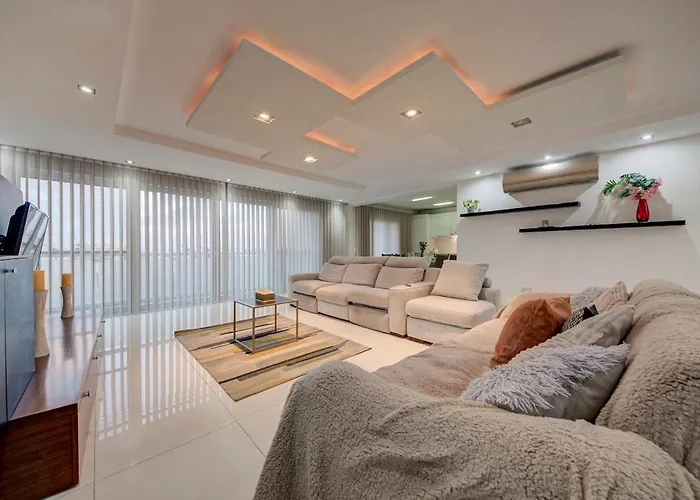 Unique - Spacious 3br Premium Flat Appartement