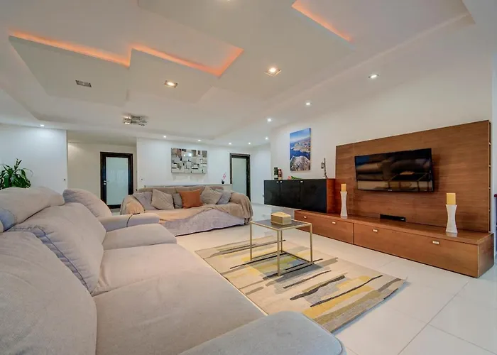 Unique - Spacious 3br Premium Flat Appartement