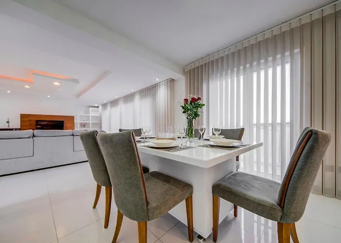 Appartement Unique - Spacious 3br Premium Flat *