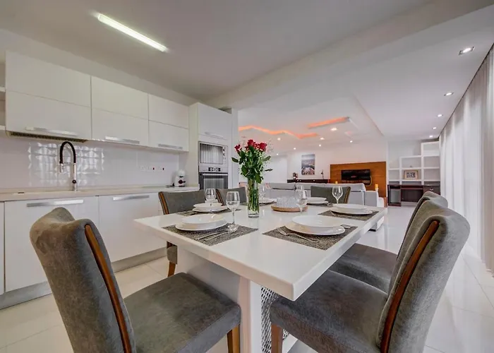 Unique - Spacious 3br Premium Flat Appartement *