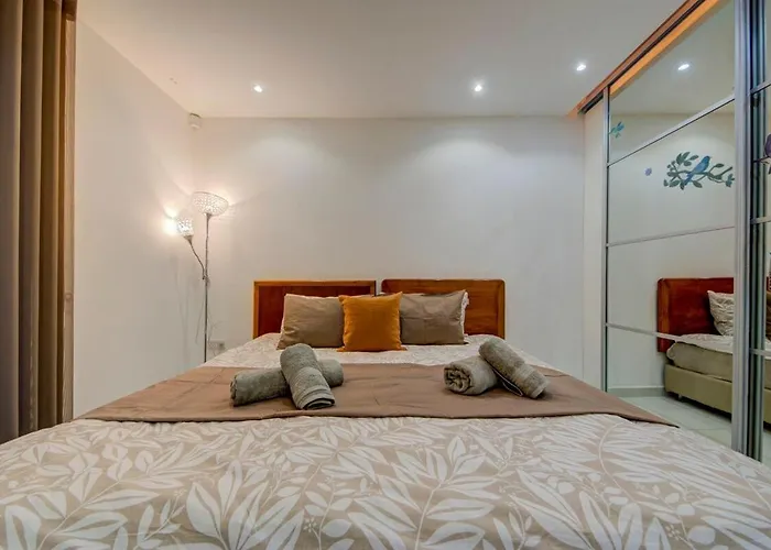 Unique - Spacious 3br Premium Flat Appartement Is-Swieqi